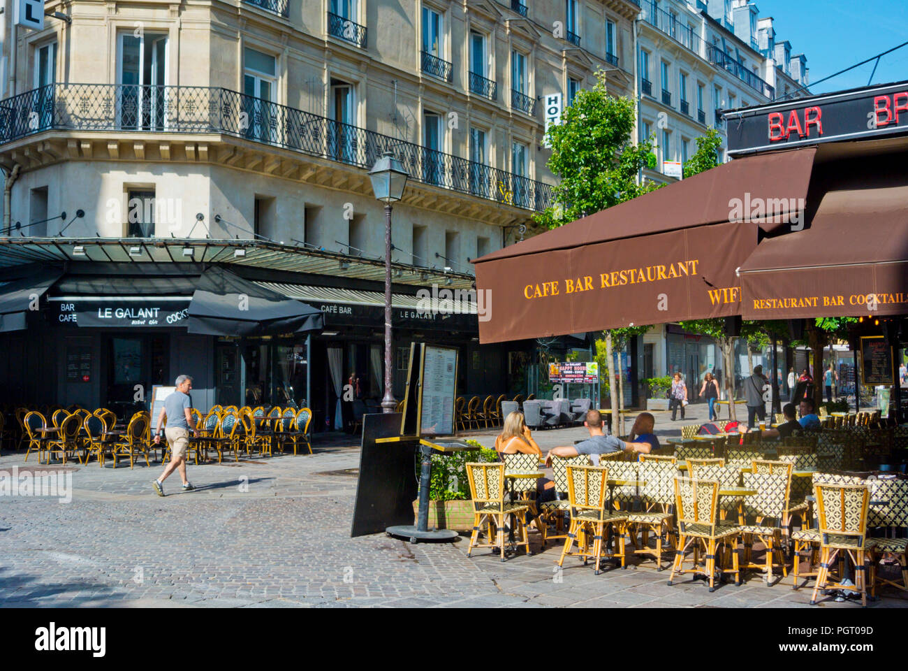 Cafe terraces, Les Halles, Paris, France Stock Photo