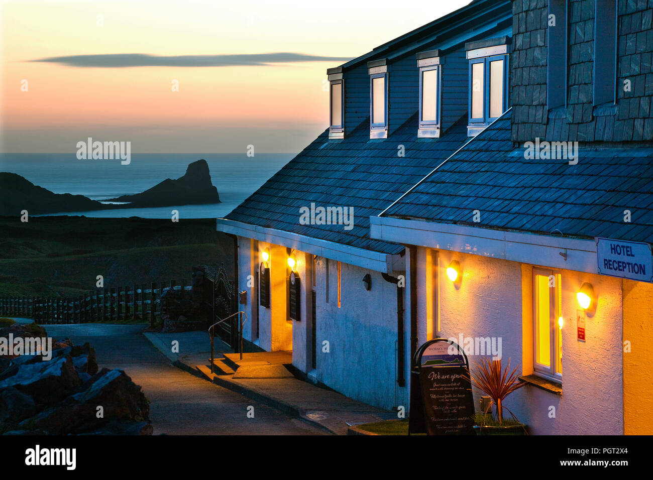 the-worms-head-hotel-rhossili-bay-gower-wales-uk-stock-photo-alamy