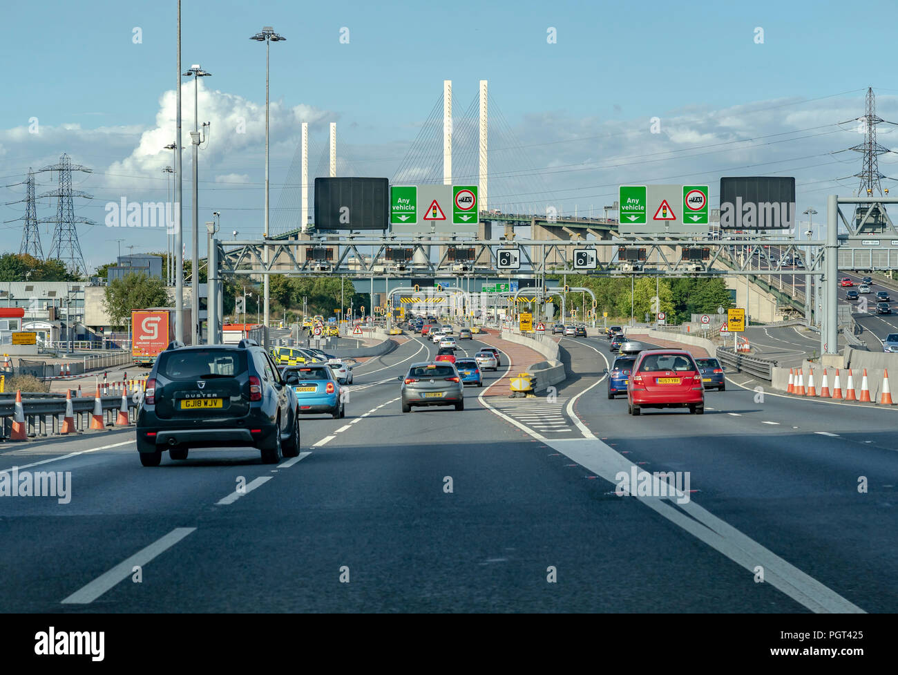 M25 Motorway leading to the Dartford Tunnel Stock Photo Alamy