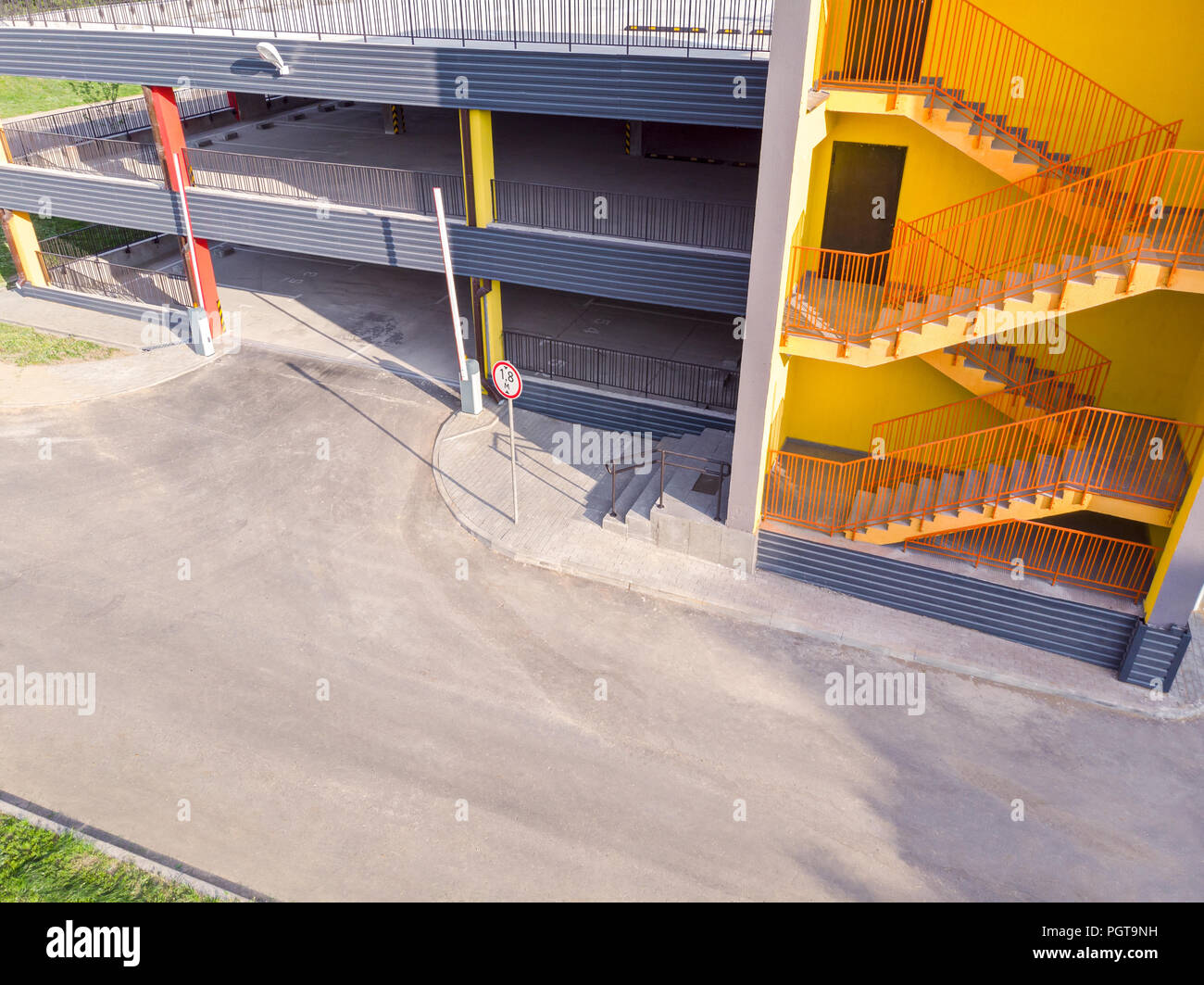 Multilevel parking hi-res stock photography and images - Alamy