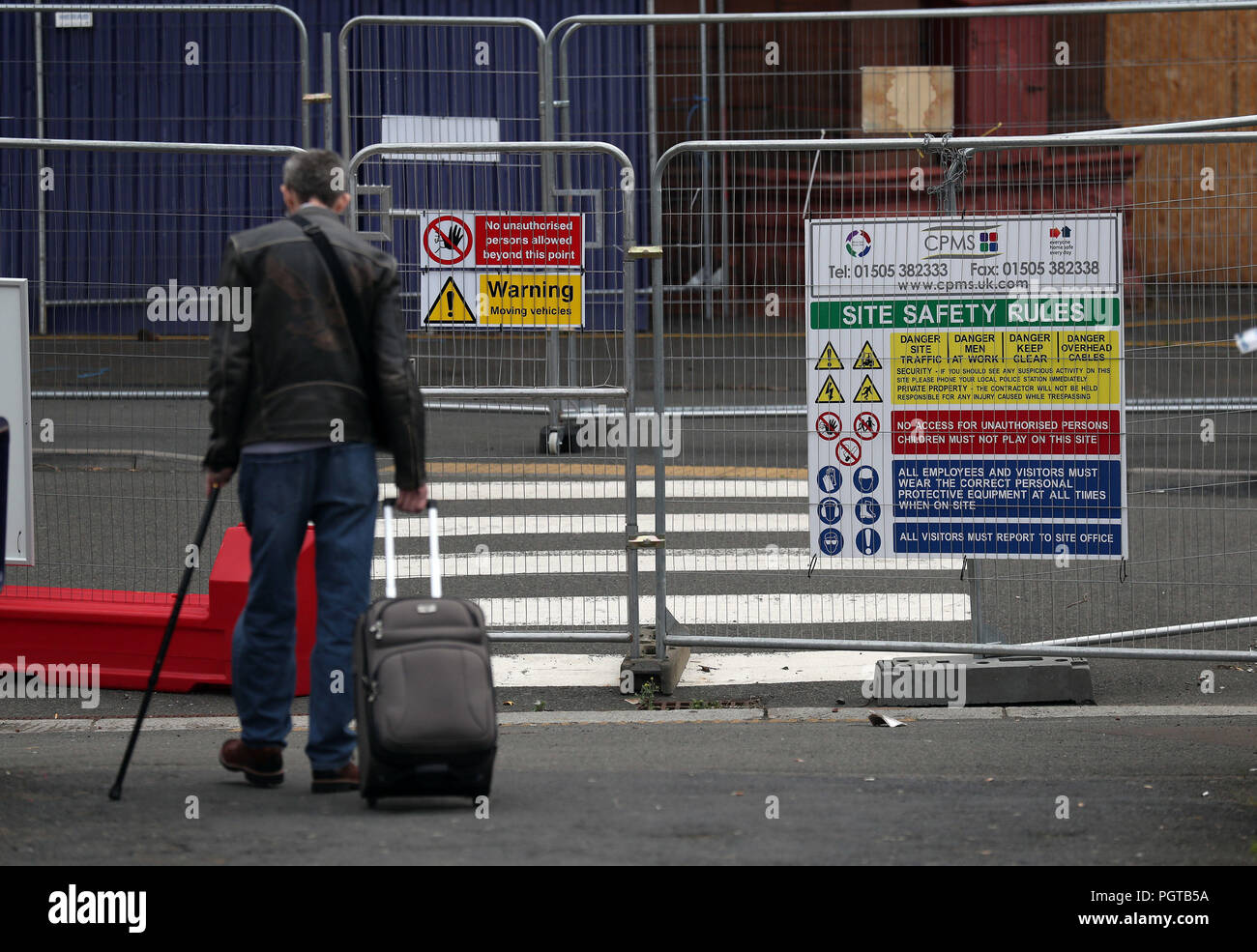 Perimeter fence former station hotel hi-res stock photography and