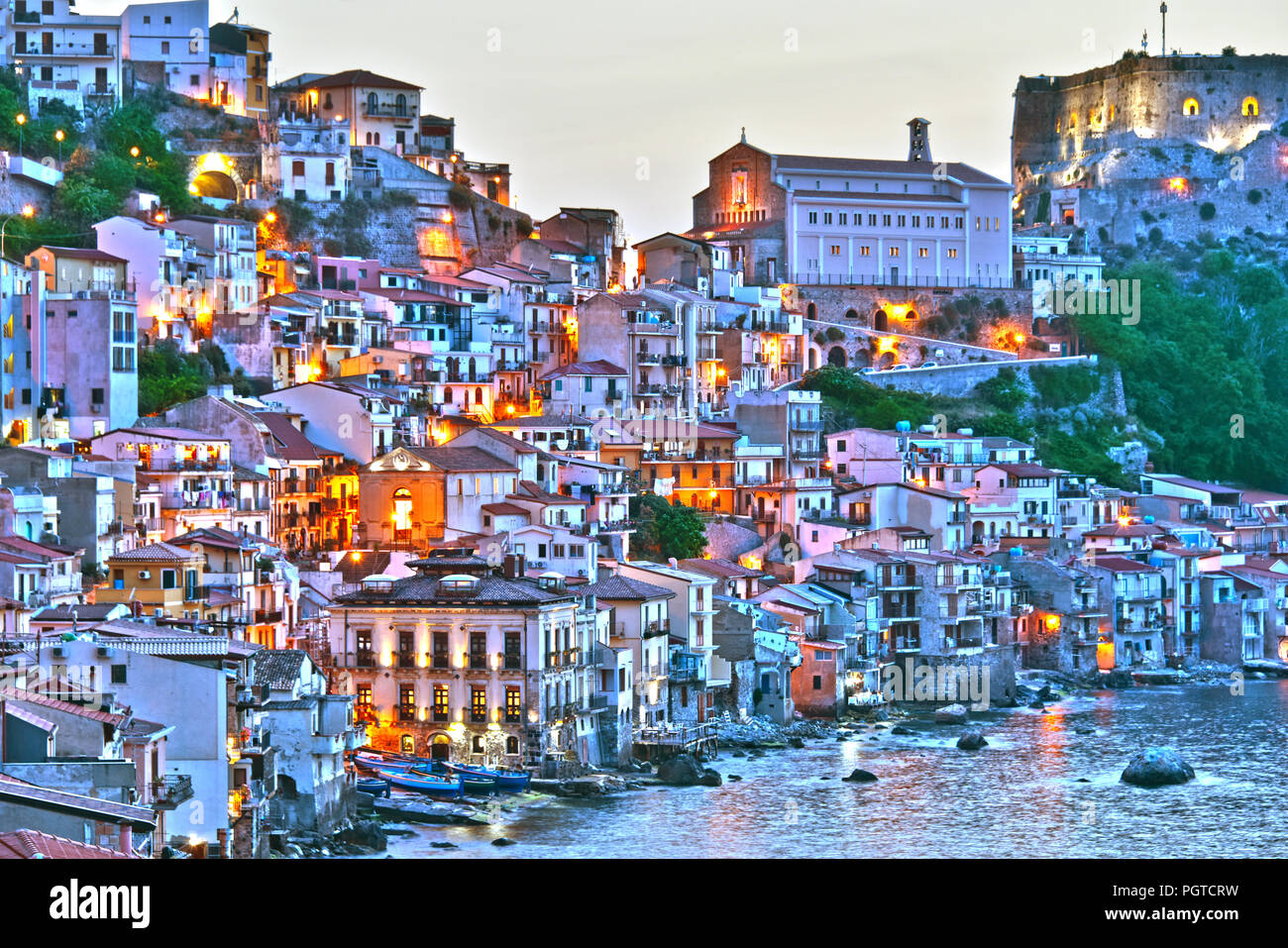 Calabria city hi-res stock photography and images - Alamy