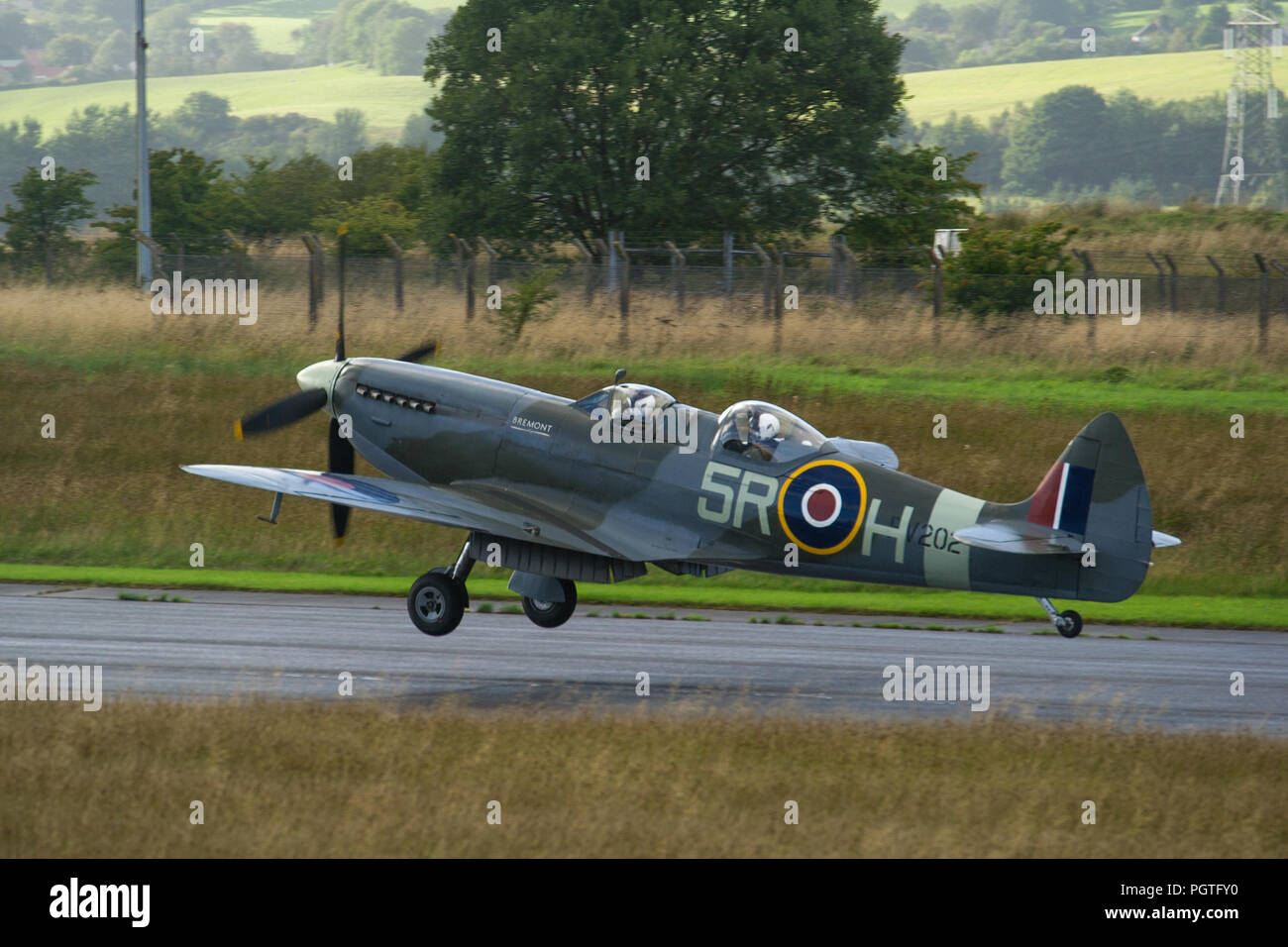 Spitfire fighter aircraft scotland hires stock photography and images