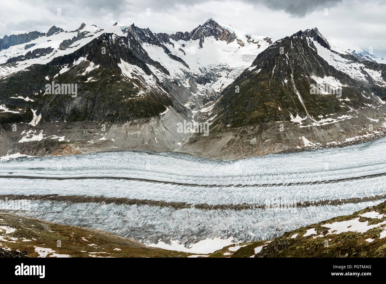 Glacier canyon hi-res stock photography and images - Alamy