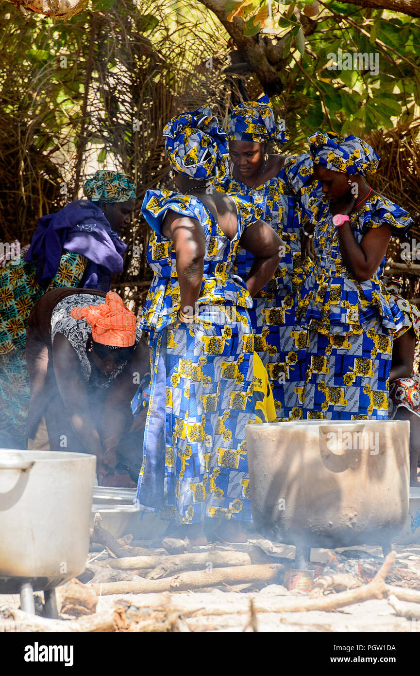 Diola KASCHOUANE, SENEGAL - APR 29, 2017: Unidentified Diola women in ...