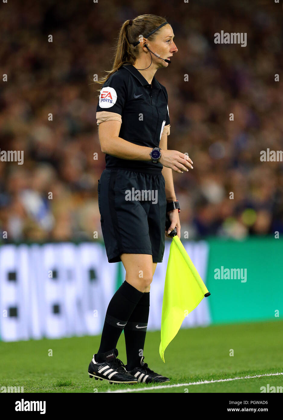 pic Sian Ellis Lineswoman https www alamy com assistant referee sian massey ellis image216915922 html