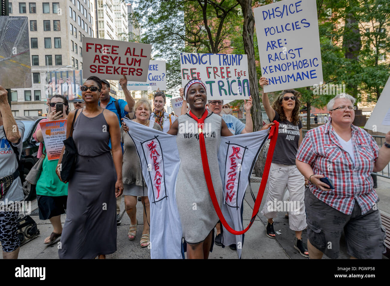 New York, United States. 28th Aug, 2018. Patricia Okoumou, the woman who scaled the Statue of Liberty, headed back to court on August 28, 2018 for a procedural hearing to schedule Okoumou's trial date for early November. Credit: Erik McGregor/Pacific Press/Alamy Live News Stock Photo