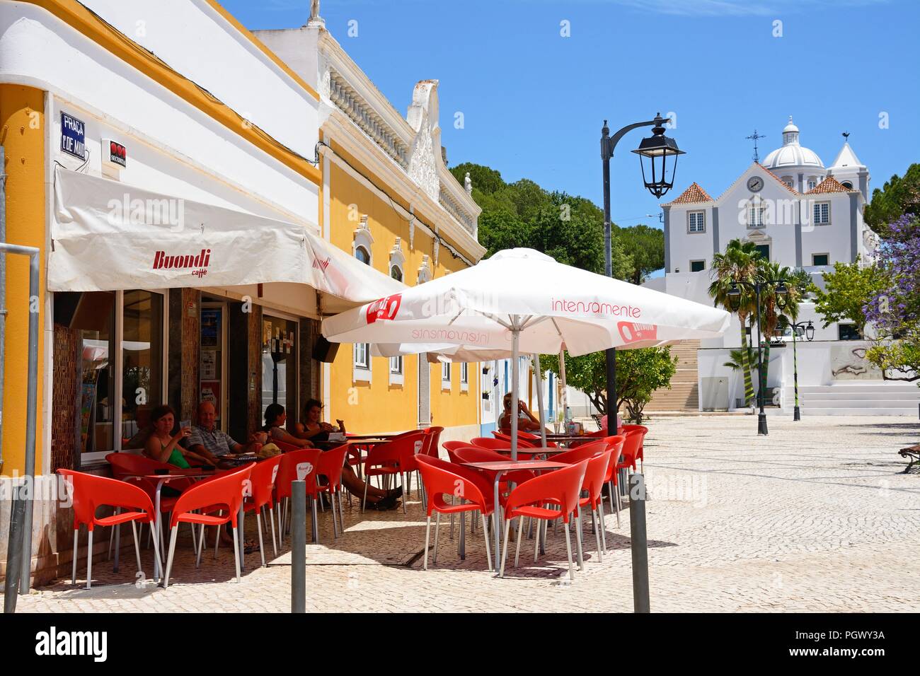 Praca 1 de maio hi-res stock photography and images - Alamy