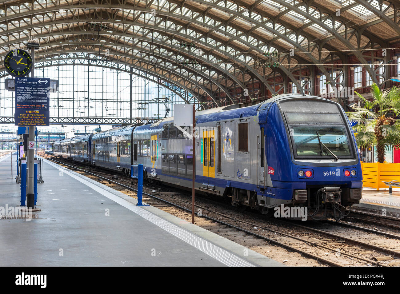 Platforms and travellers at Gare de Lille Flanders railway station, Lille, France Stock Photo