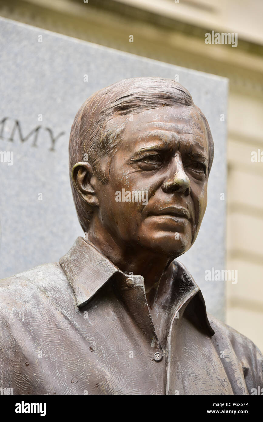 Statue Jimmy Carter, 39th President of the USA, 1977-1981, Atlanta, Georgia, USA Stock Photo