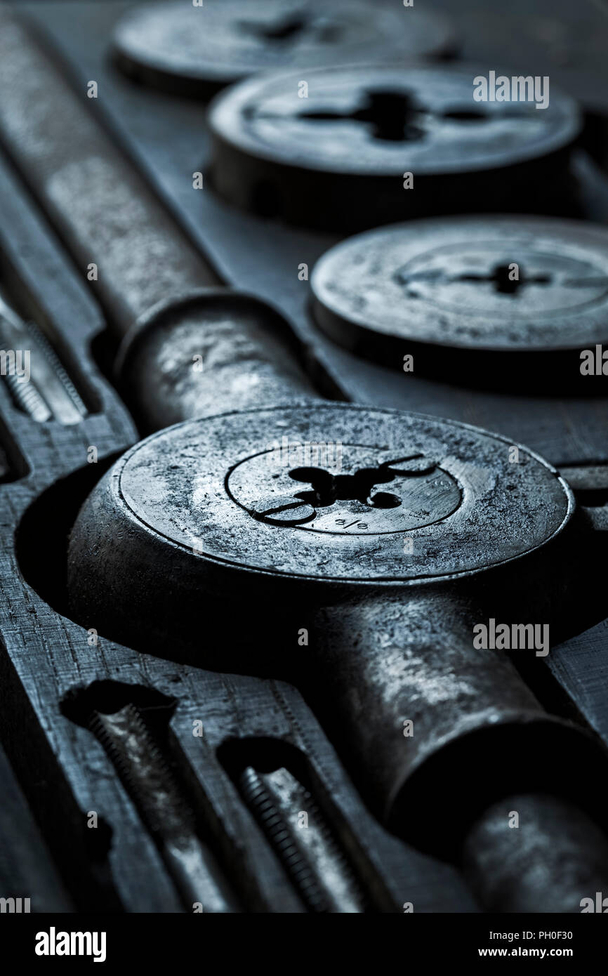 Thread cutting tap and die set Stock Photo - Alamy
