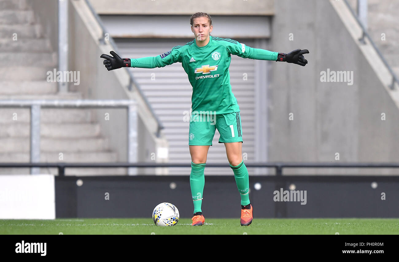 women's goalkeeper jersey