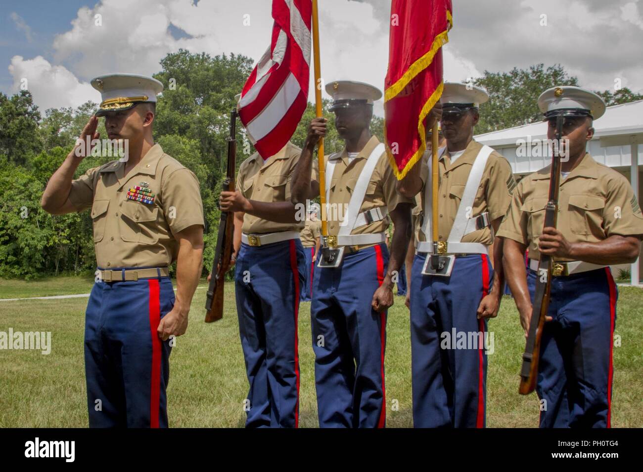 Marines with Recruiting Station (RS) Tampa salute for the national ...