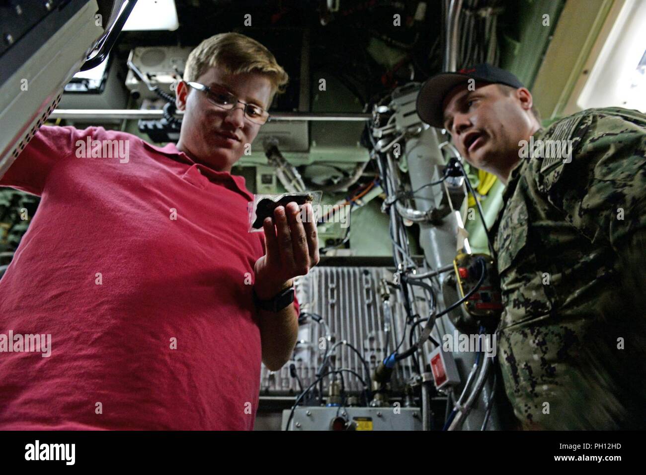 GROTON, Conn. (Jun. 19, 2018) Chief Electronics Technician (Submarine