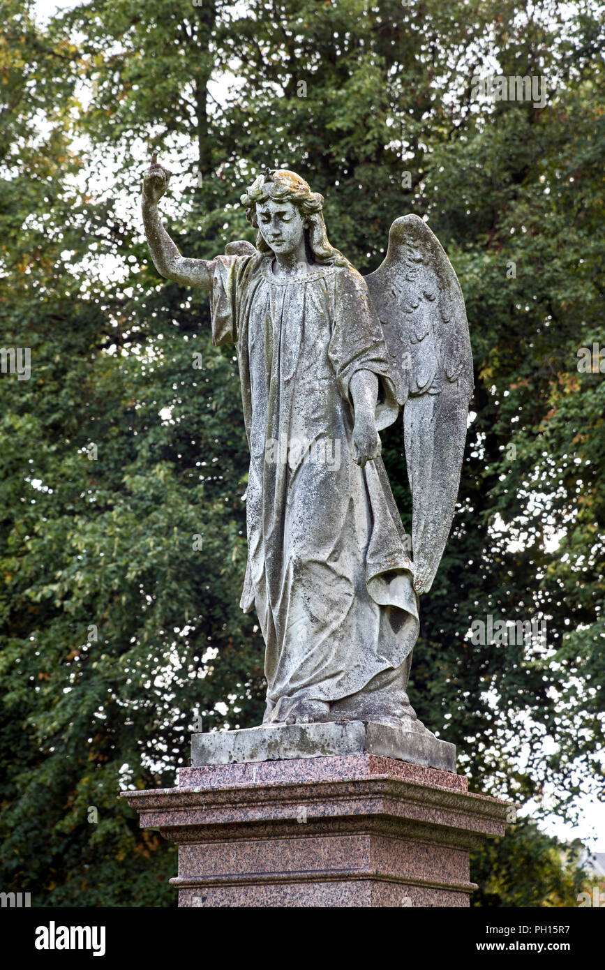 Angel on a memorial in Morningside Cemetery, Edinburgh, Scotland, UK. Stock Photo