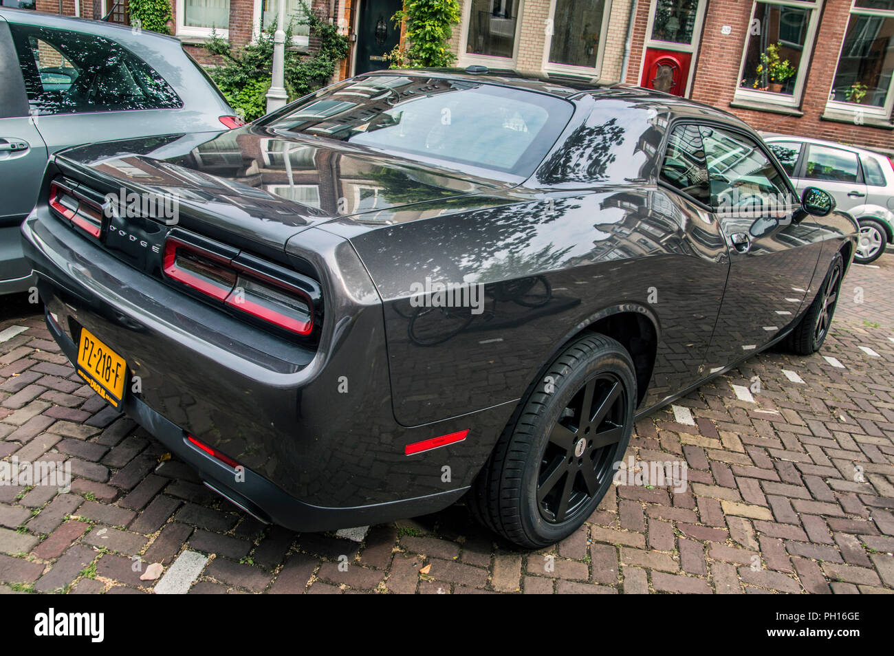 Black Dodge Car High Resolution Stock Photography And Images Alamy