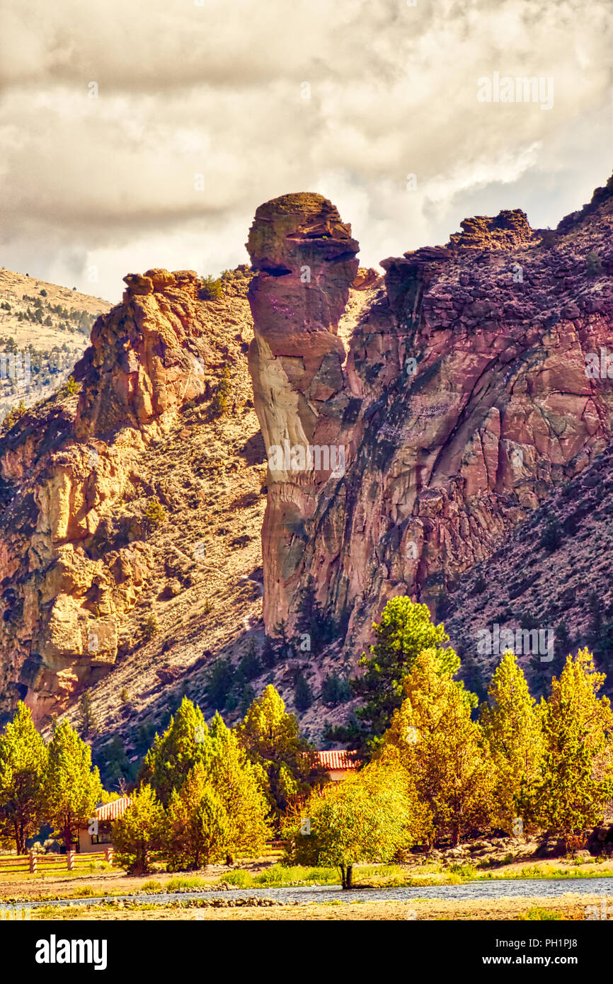Monkey Face Rock formation at Smith Rock State Park in Central Oregon Stock Photo