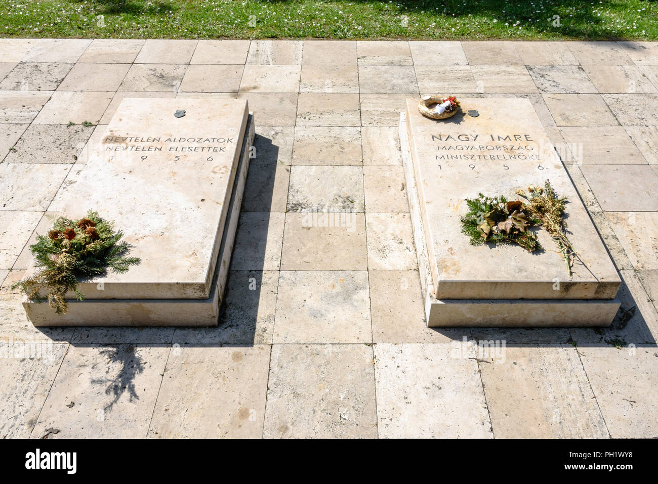 Imre nagy grave hi-res stock photography and images - Alamy
