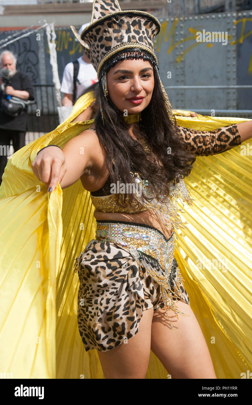 Notting hill annual west hi-res stock photography and images - Alamy