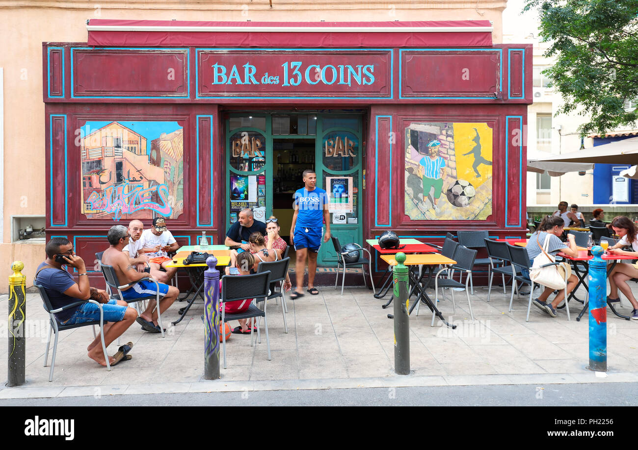 In the heart of Le Panier distrct, the oldest bit of Marseille, the 13  Coins is pretty legendary as the typical Marseille bar Stock Photo - Alamy