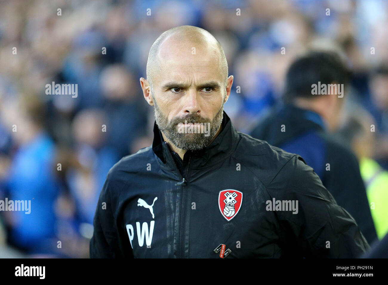 Manager of rotherham united football club hi-res stock photography and ...