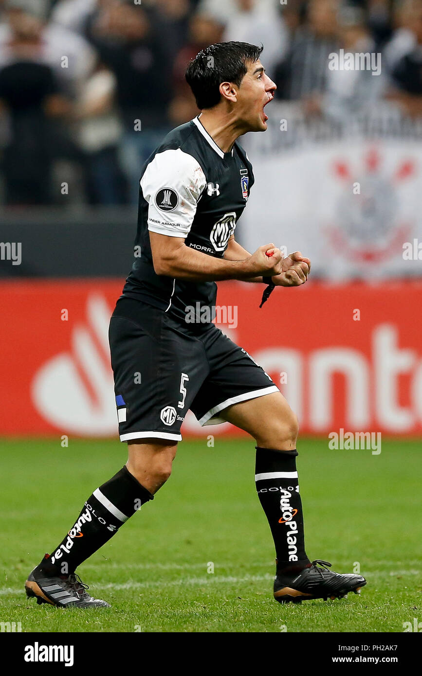 Sao Paulo Sp 29 08 2018 Corinthians X Colo Colo Julio Barroso Celebrates The Classification During The Match Between Corinthians And Colo Colo Chi Held At The Corinthians Arena East Zone Of Sao