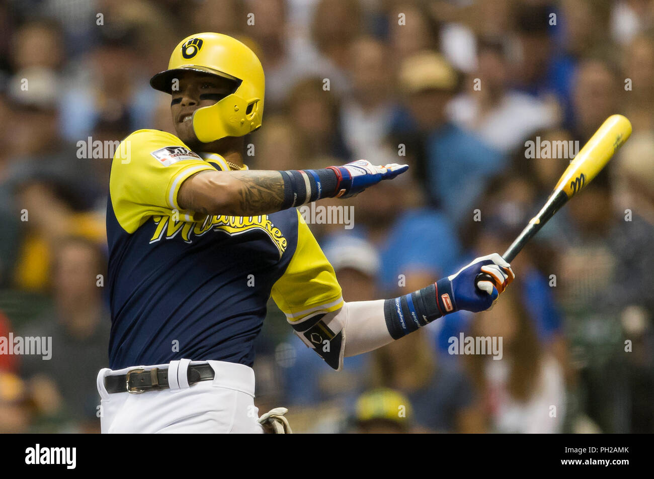 August 24, 2018: Milwaukee Brewers shortstop Orlando Arcia #3 in action  during the Major League Baseball