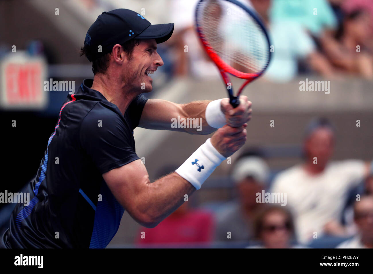 New York, United States. 29th Aug, 2018. Flushing Meadows, New York - August 29, 2018: US Open Tennis: Andy Murray of Great Britain during his second round match to Fernando Verdasco of Spain at the US Open in Flushing Meadows, New York. Verdasco won the match in four sets. Credit: Adam Stoltman/Alamy Live News Stock Photo