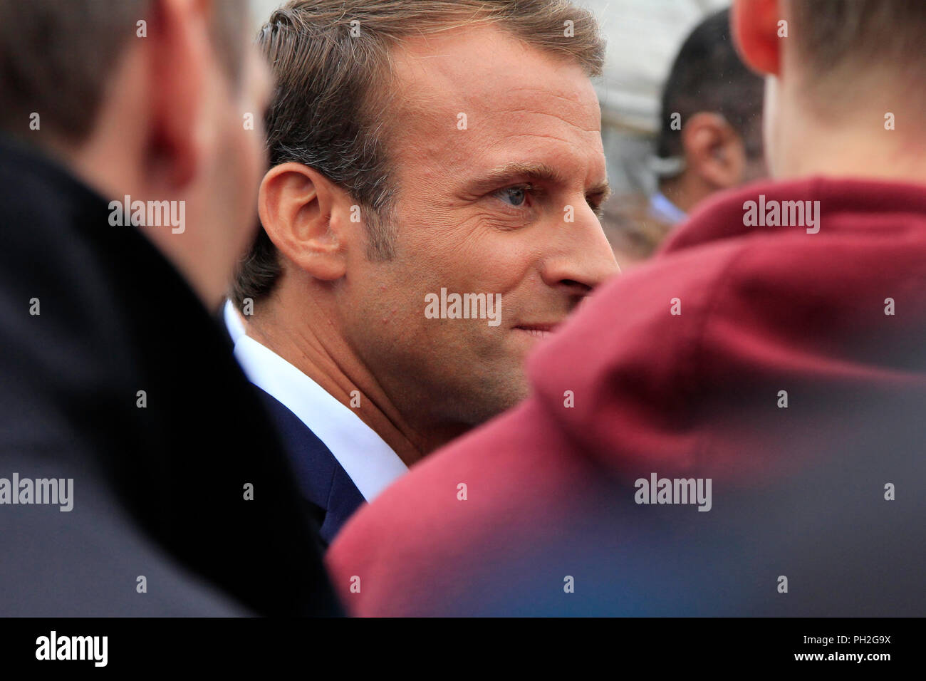 Helsinki, Finland. August 30, 2018. French President Emmanuel Macron greets people on Market Square. President Macron and his wife Brigitte Macron (not in picture) are in Finland on a two-day official visit. Credit: Taina Sohlman/Alamy Live News Stock Photo