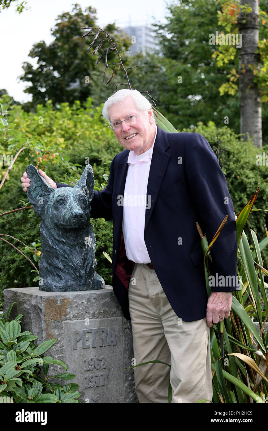 Peter purves hires stock photography and images Alamy