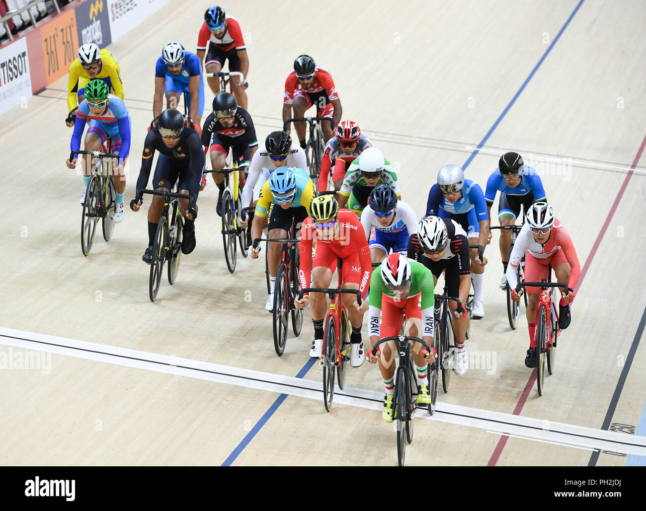 Jakarta, Indonesia. 30th Aug, 2018. Cyclists compete during the cycling