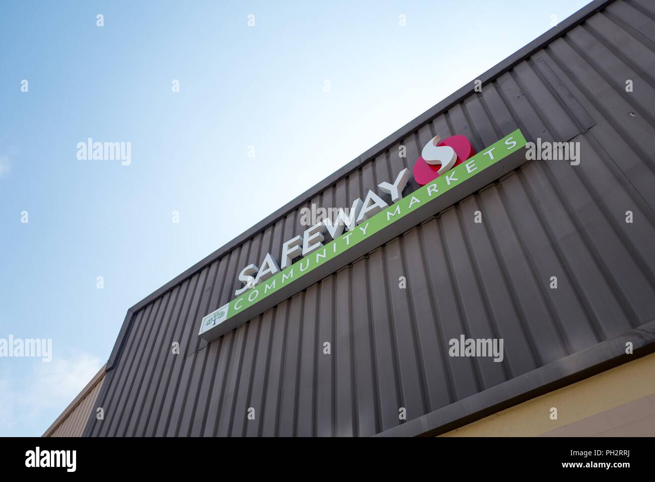 Safeway grocery s hires stock photography and images Alamy