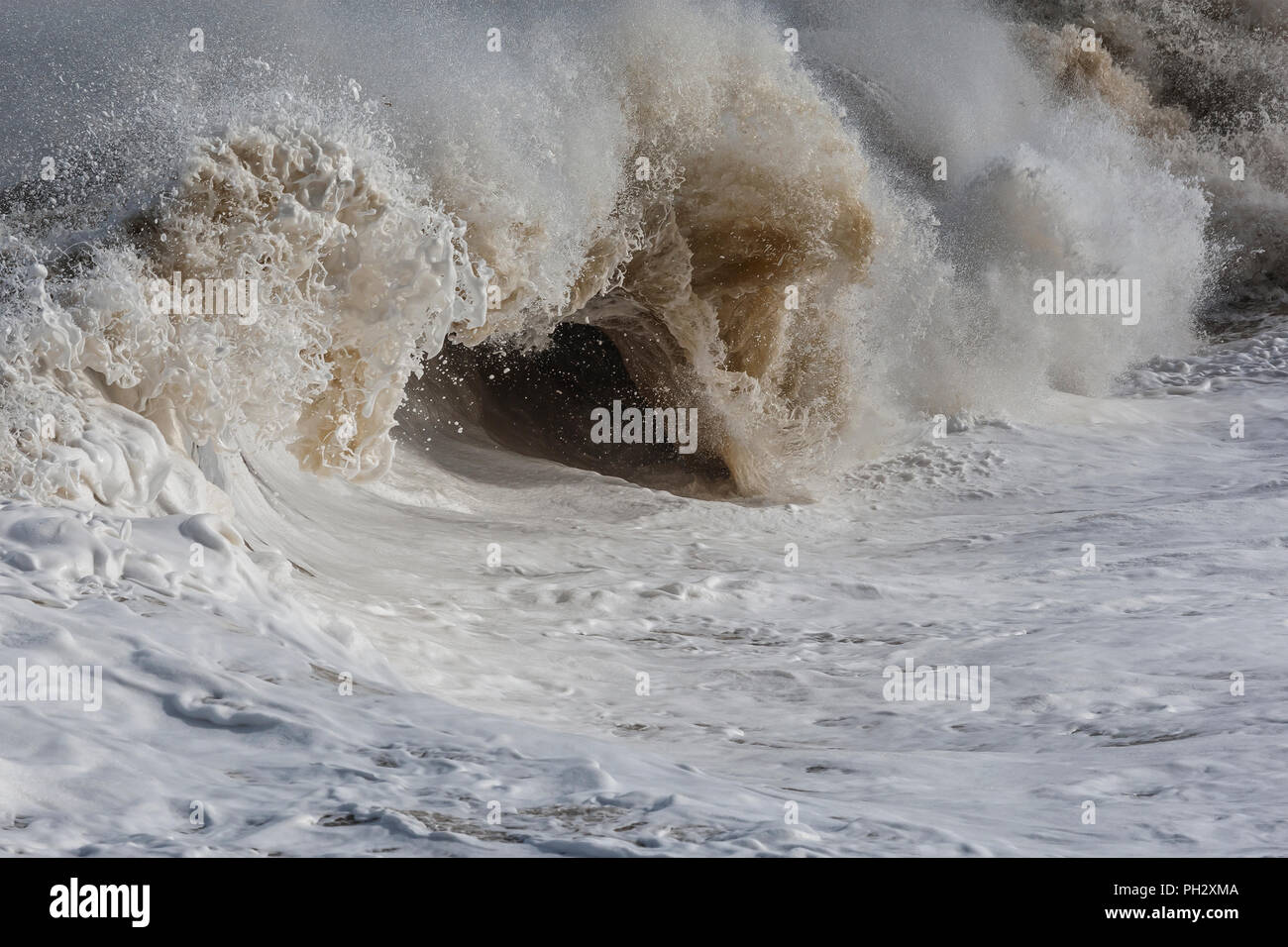 Tide waves hires stock photography and images Alamy