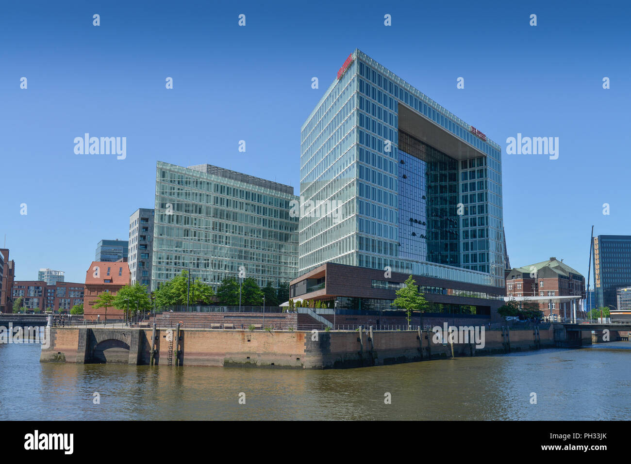Spiegel-Verlag, Ericusspitze, Hafencity, Hamburg, Deutschland Stock Photo -  Alamy