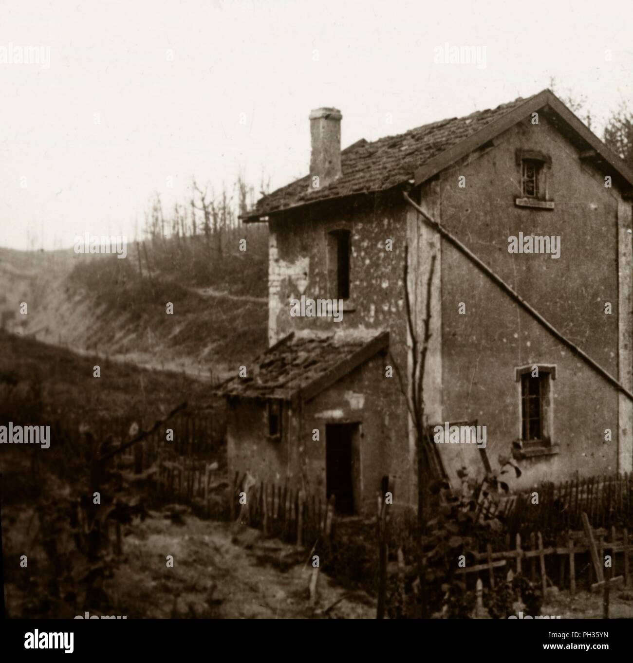 World war i france tunnel hi-res stock photography and images - Alamy