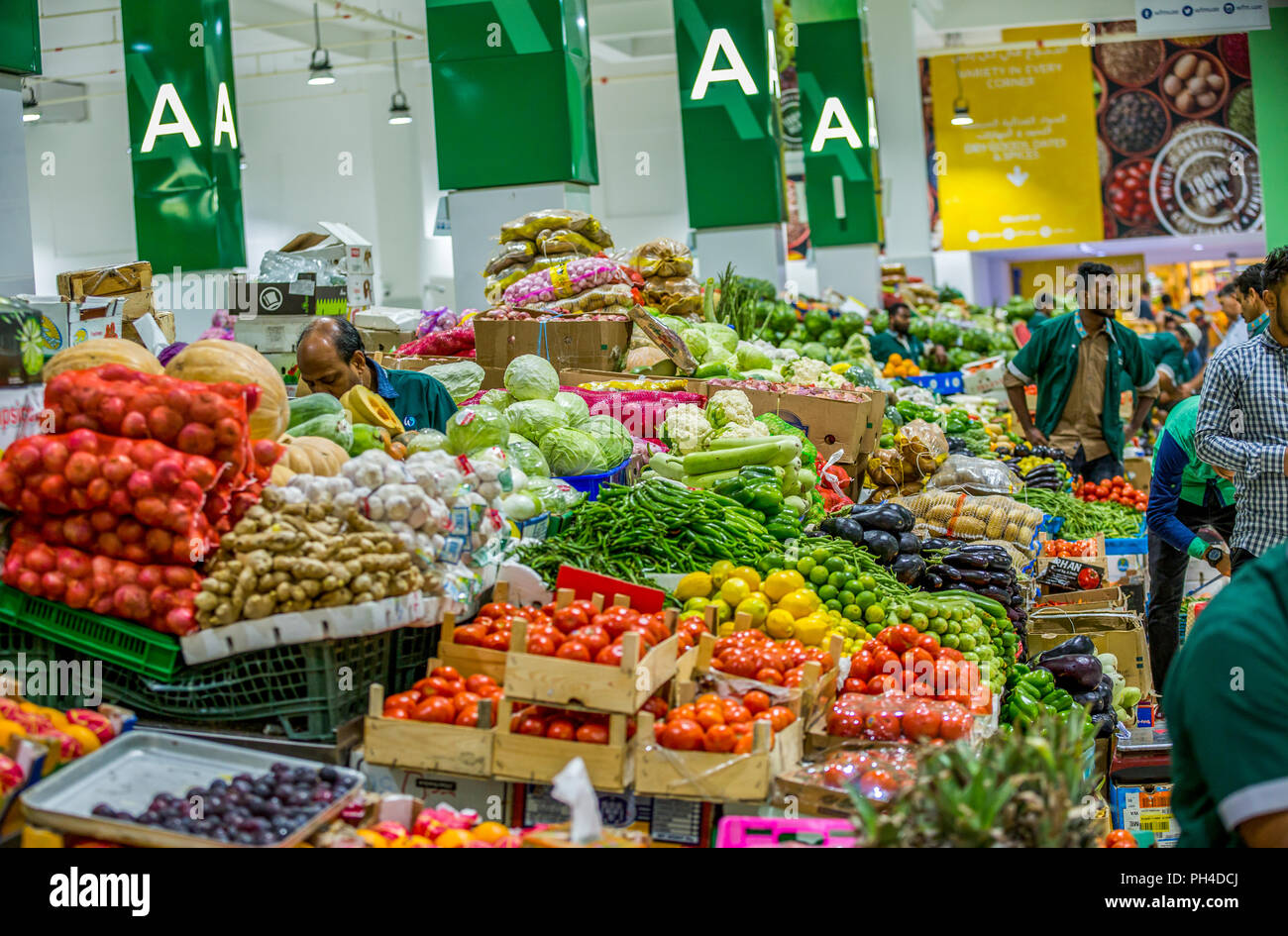 Vegetable Market Dubai High Resolution Stock Photography and Images Alamy