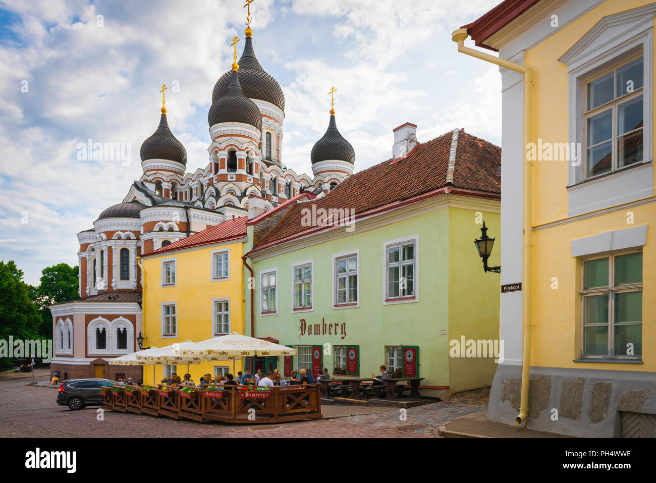 Restaurant tallinn hi-res stock photography and images - Alamy