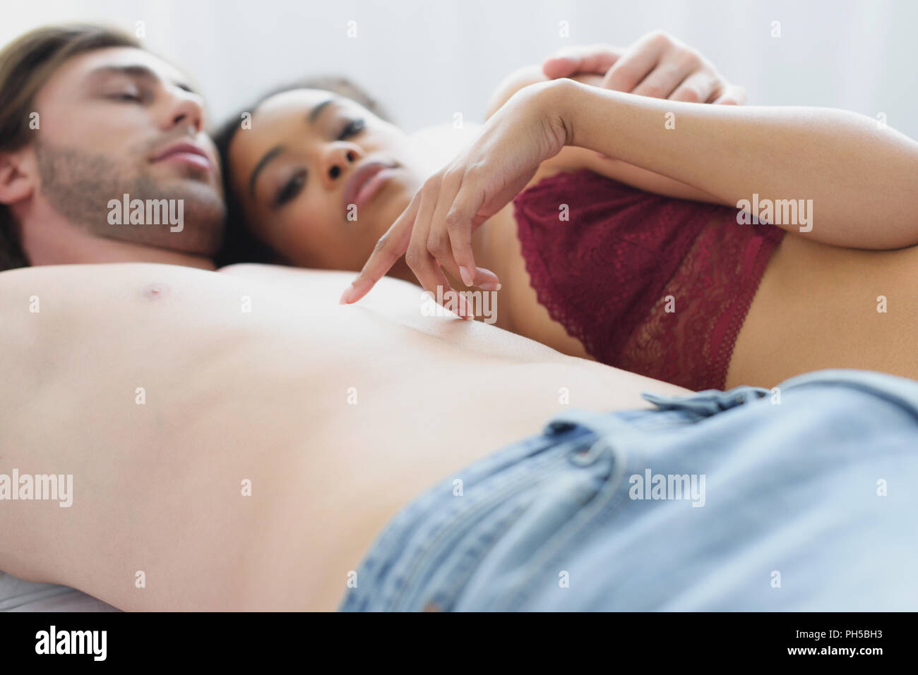 Neck Interracial XXX movies Neck Interracial