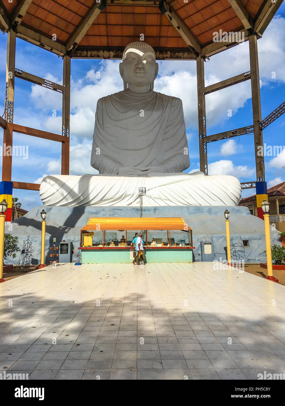 Buddha Statue, Sri Lanka Stock Photo Alamy