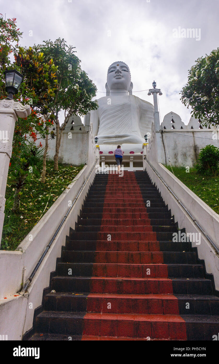Buddha Statue, Sri Lanka Stock Photo Alamy