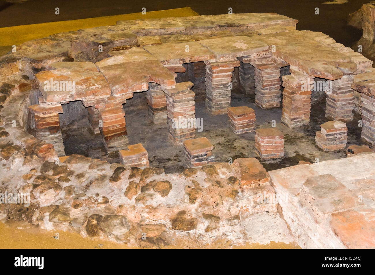 The remains of the Tepidarium - Billingsgate Roman Baths, London Stock Photo