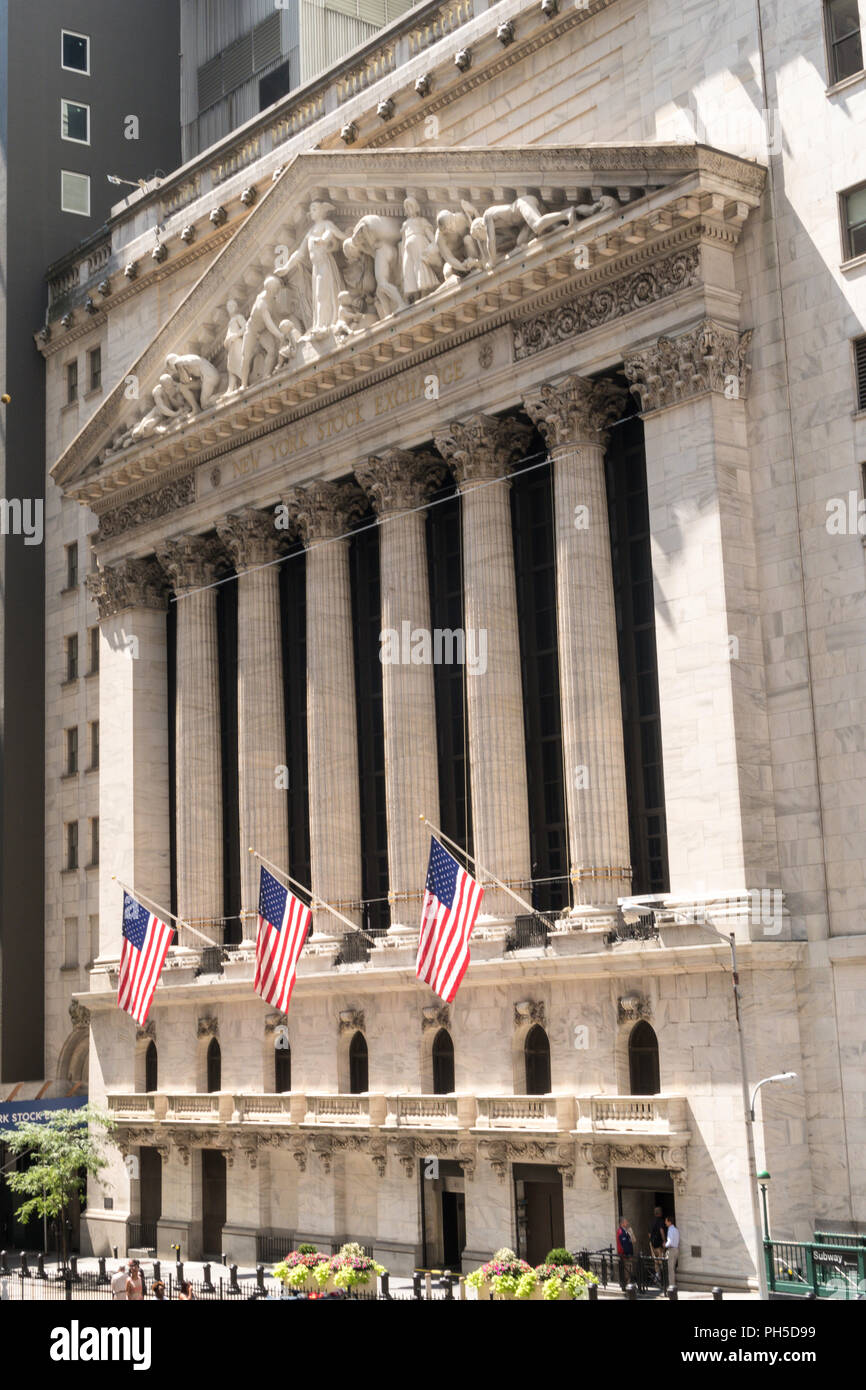 Facade of the New York Stock Exchange in Lower Manhattan, NYC, USA