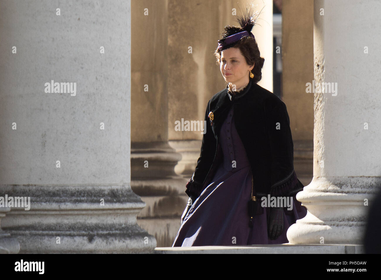 Felicity Jones Is Spotted On Set For Upcoming Movie The Aeronauts Scenes Were Filmed In The Colonnades At Greenwich Univeristy Featuring Felicity Jones Where Greenwich United Kingdom When 30 Jul 2018 Credit Wenncom PH5DAW 