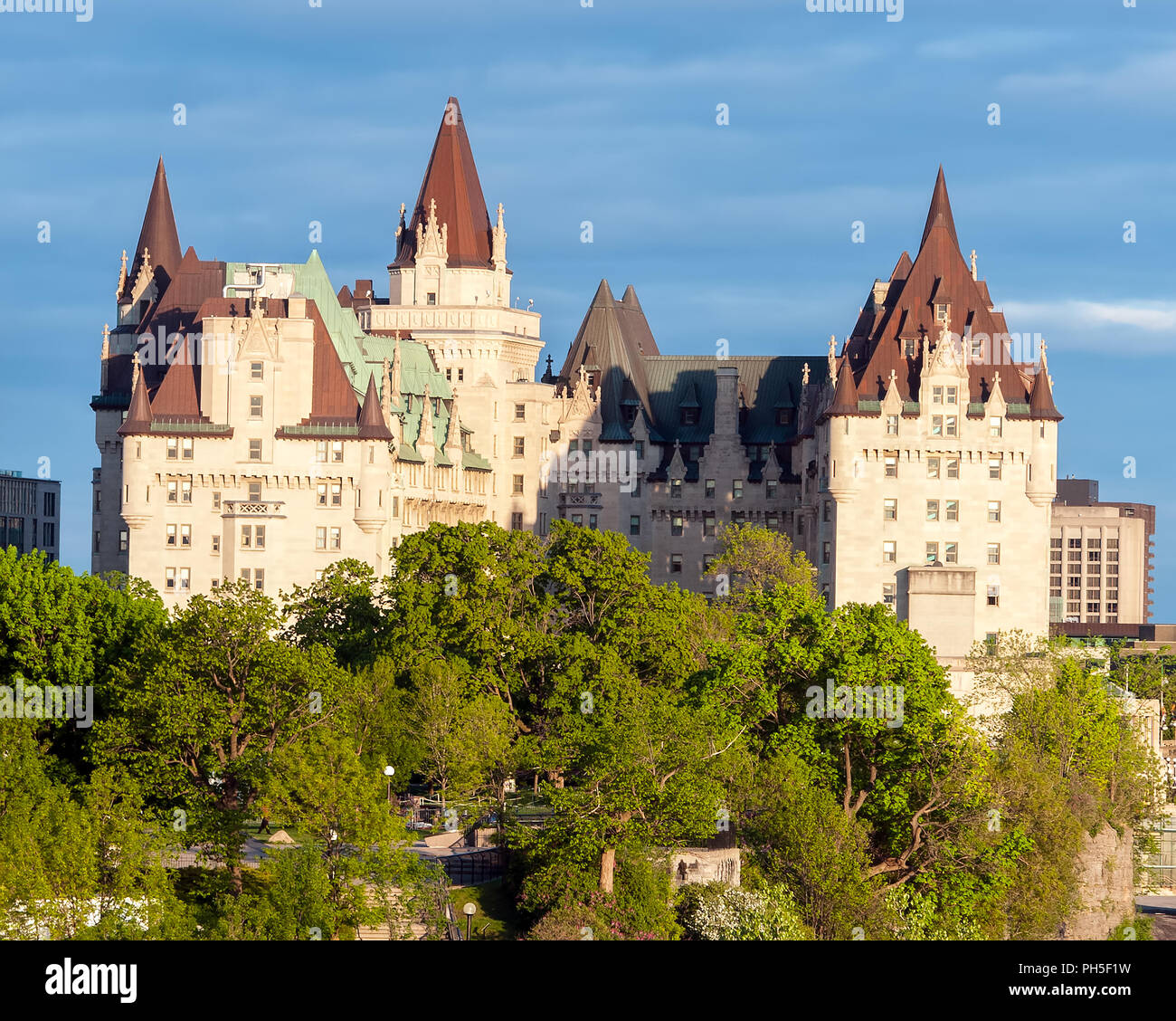 Laurier castle ottawa canada hires stock photography and images Alamy