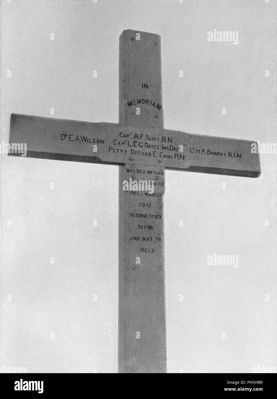 'Memorial Cross Erected at Observation Hill to the Southern Party', 1913. Artist: Frank Debenham. Stock Photo