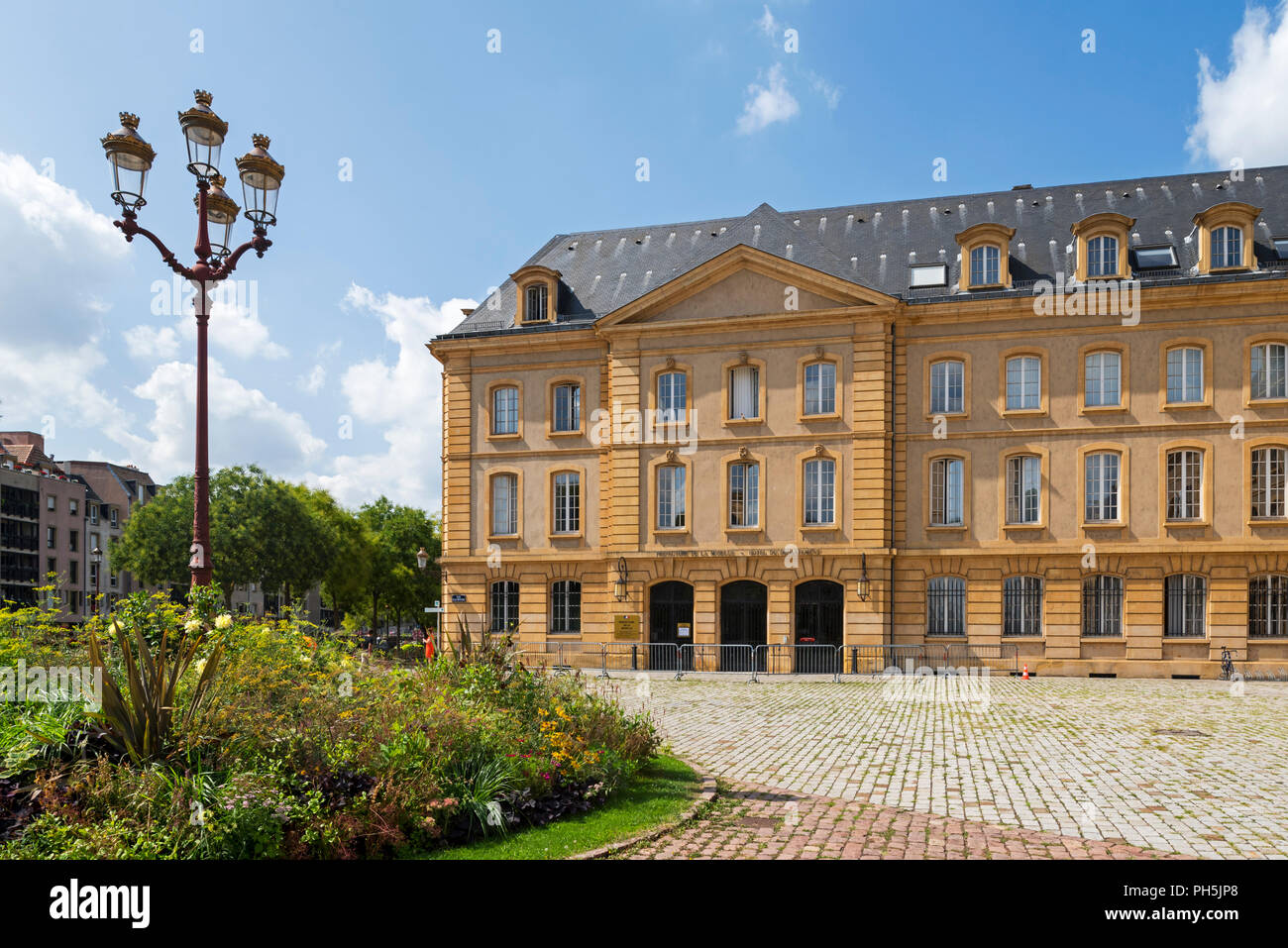 18th century Préfecture de Metz / Préfecture de la Moselle / Hotel du département in the city Metz, Moselle, Lorraine, France Stock Photo