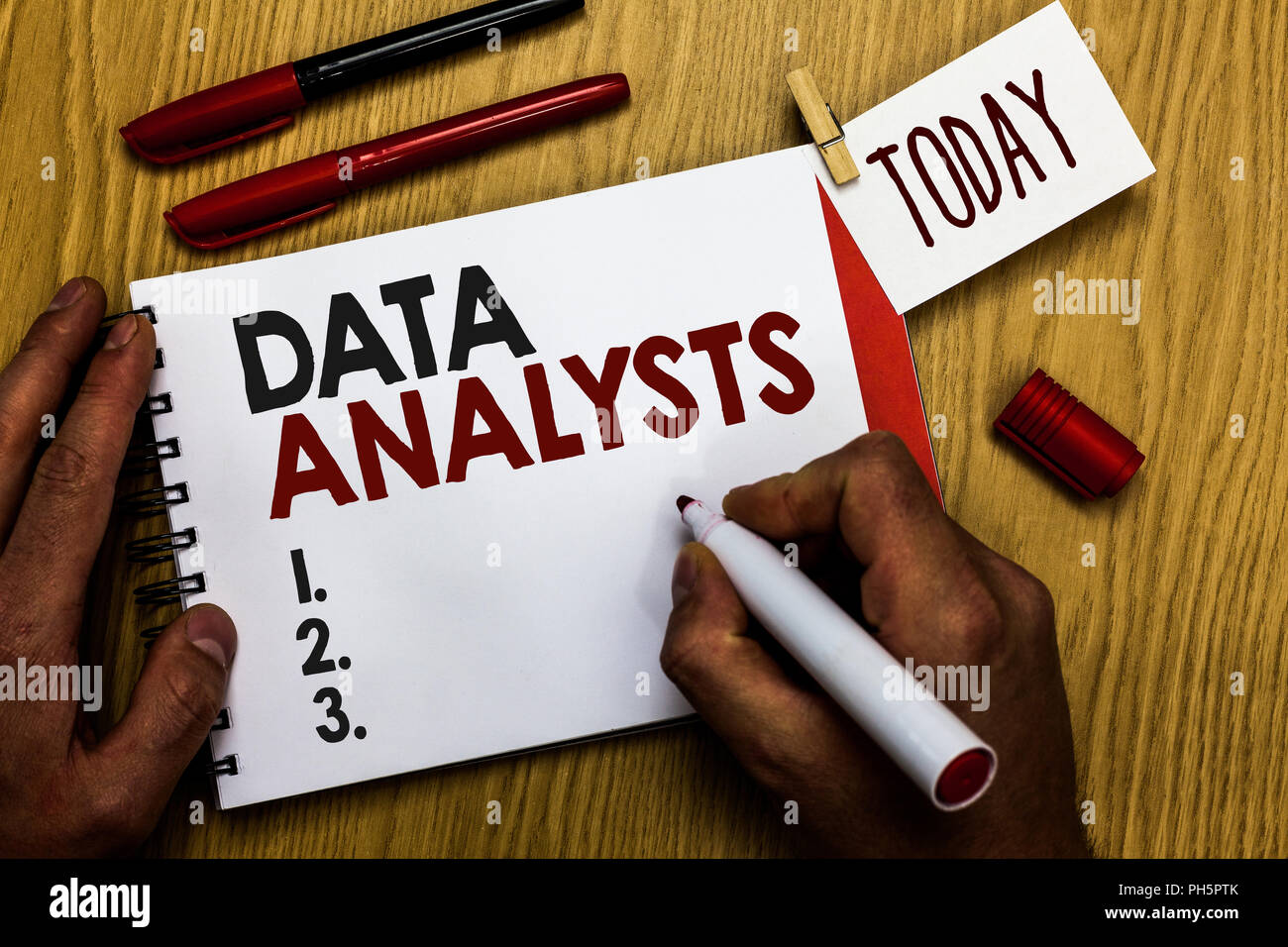 Exploratory data analysis text hi-res stock photography and images - Alamy