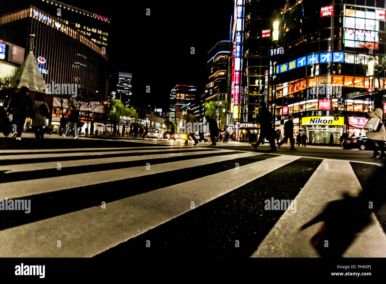 Japan tokyo city ginza district harumi dori avenue hi-res stock ...