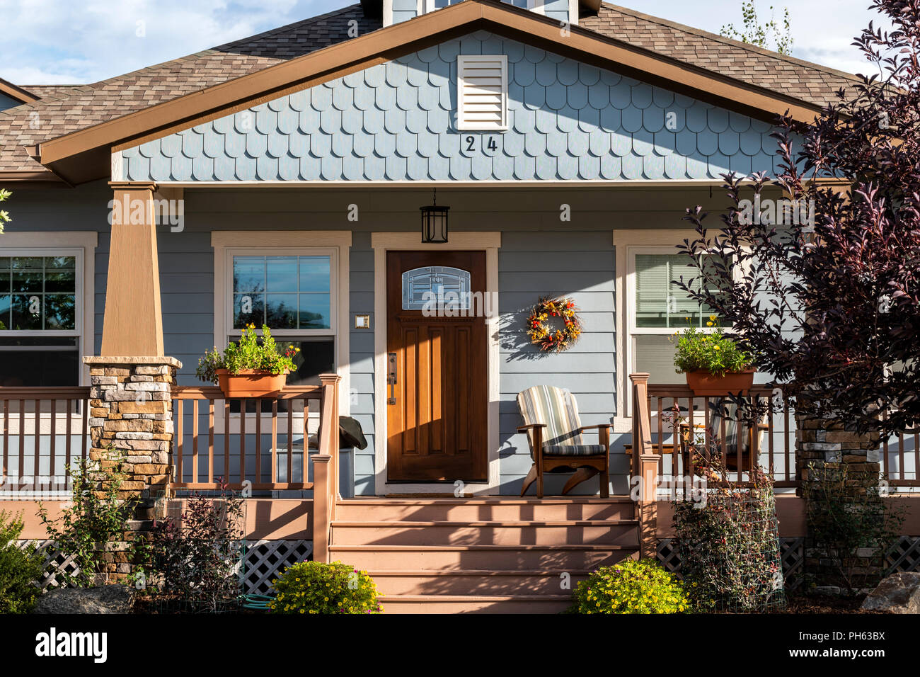 Craftsman Style residential home in Colorado, USA Stock Photo Alamy