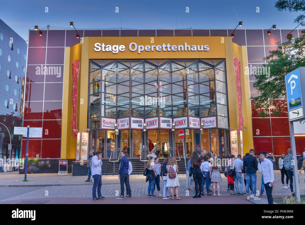 stage-operettenhaus-reeperbahn-st-pauli-hamburg-deutschland-stock